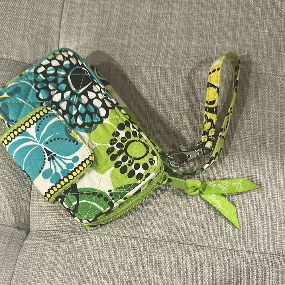 Vera Bradley Floral Wristlet Wallet in Lime's Up